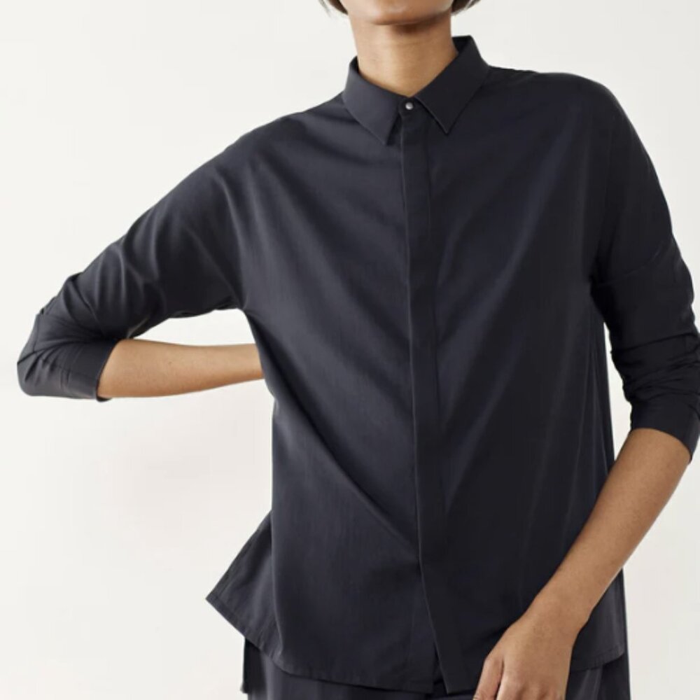 Something Cool Button Down Size Medium Black